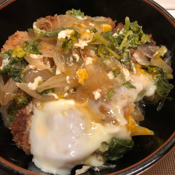 残り物のトンカツを使って♪大根の葉入りカツ丼^_^